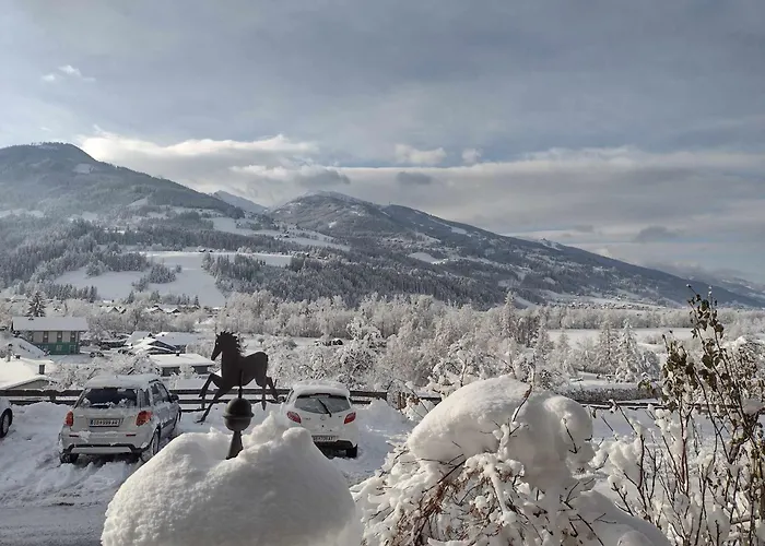 Reiterhof Aigner مزرعة للإقامة آيش